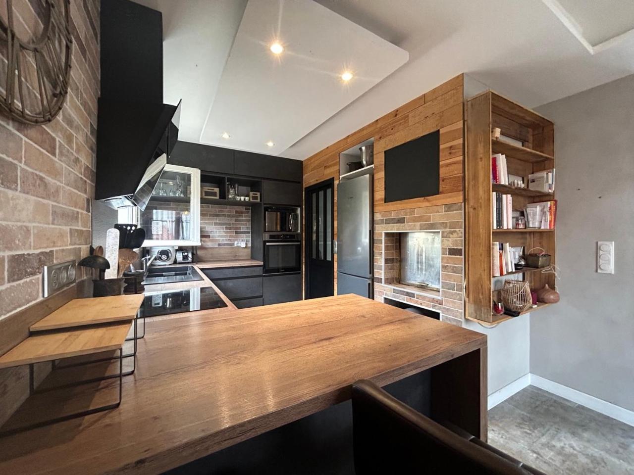 Comme A La Maison Narbonne Luaran gambar
